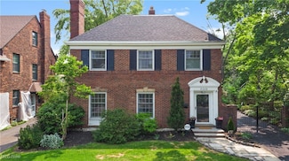 3335 Chalfant Rd, Cleveland, OH 44120