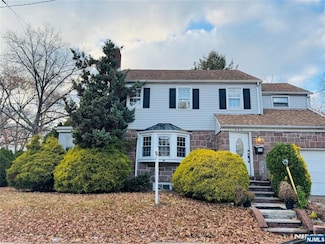 419-421 19th Ave, Paterson, NJ 07504