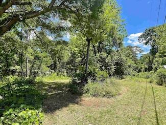 114 Ashley St, Cowpens, SC 29330