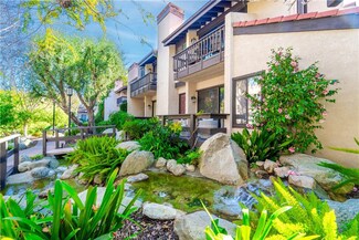21730 Marylee St Unit 42, Woodland Hills, CA 91367
