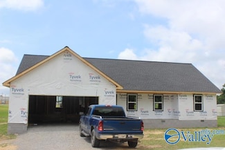 37 Mitchell Dr NW, Rainsville, AL 35986