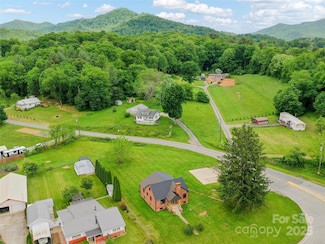 21 Murray Rd, Canton, NC 28716