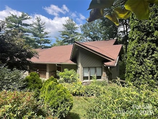 2902 Timber Trails Trail, Asheville, NC 28804