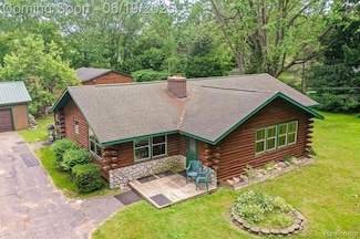 5180 Hillsboro Rd, Davisburg, MI 48350