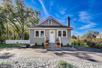 243 Jackson Rd, Berlin, NJ 08009