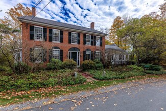 385 Academy Rd, Thetford Center, VT 05075