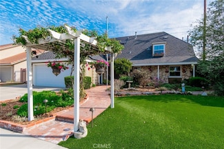 210 S Trevor St, Anaheim, CA 92806