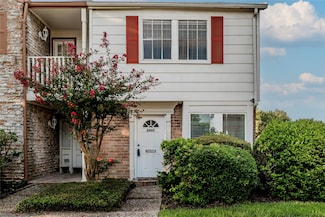 8427 Ariel St, Houston, TX 77074