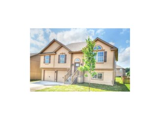 600 N Old Mill Rd, Independence, MO 64056