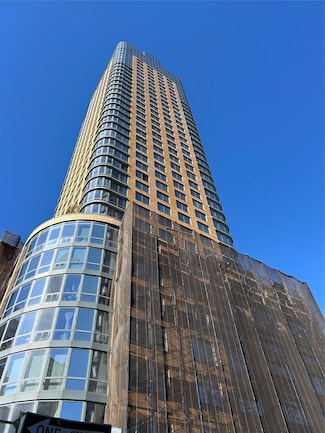 306 Gold St Unit 24G, Brooklyn, NY 11201