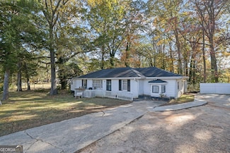 804 Rowland Rd, Stone Mountain, GA 30083