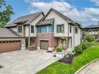 1365 Slate Ct, Cleveland, OH 44118