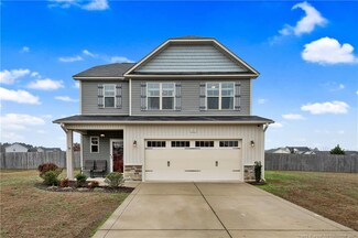 17 Farrow Ct, Linden, NC 28356