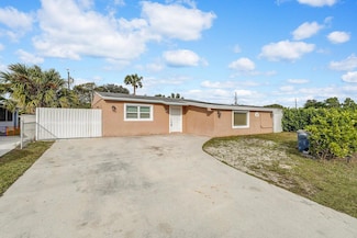 4389 Bellewood St, Palm Beach Gardens, FL 33410