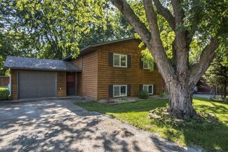 1010 Walnut St, Mantorville, MN 55955