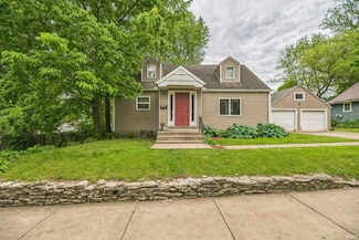 1226 Kinyon St, South Bend, IN 46616