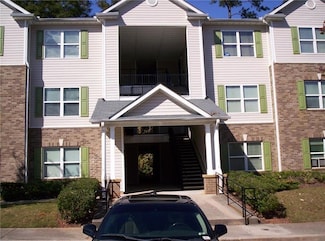 3201 Fairington Dr, Lithonia, GA 30038