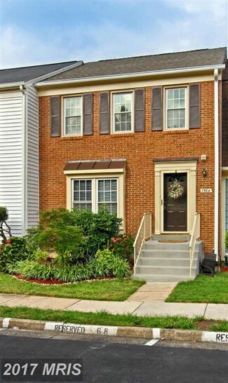 7564 Blanford Ct, Alexandria, VA 22315