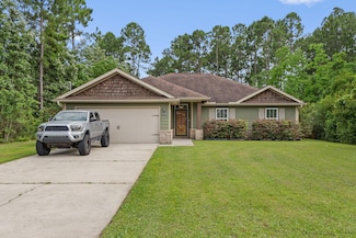 8247 Tavira St, Navarre, FL 32566