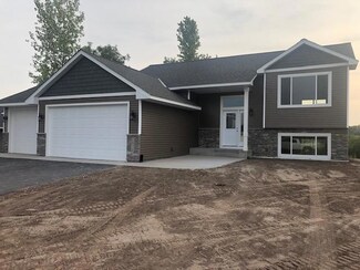 11191 Wilcox Rd, North Branch, MN 55056