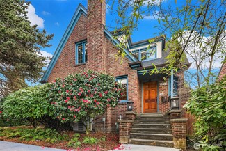3017 NE 65th St, Seattle, WA 98115