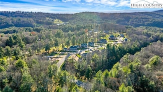 163 Laurel Branch Ct, Glade Valley, NC 28627