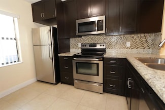 2987 NW 110th Ave, Sunrise, FL 33322