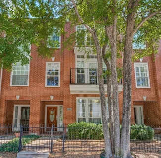 3238 Throckmorton St, Dallas, TX 75219