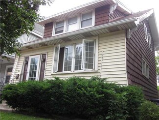 31 Hobart St, Buffalo, NY 14206