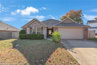 4302 W Murfield Dr, Rogers, AR 72758