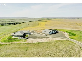 43803 Mckay Dr, Pendleton, OR 97801
