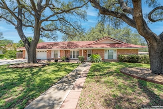 309 Crestwind Dr, San Antonio, TX 78239