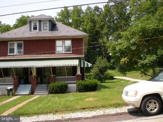138 Church St, Glen Rock, PA 17327