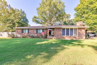 406 W Cleveland St, Malden, MO 63863
