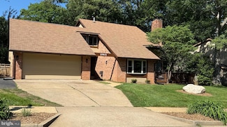 10601 Fiesta Rd, Fairfax, VA 22032