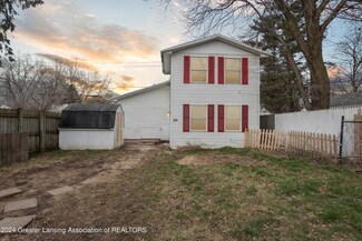 314 Haze St, Lansing, MI 48917