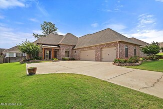 142 Camden Lake Dr, Madison, MS 39110