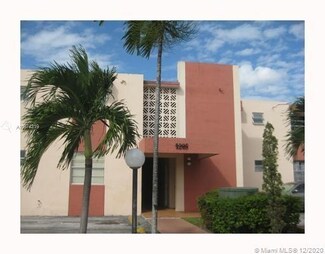 1285 W 26th Place Unit 202, Hialeah, FL 33010
