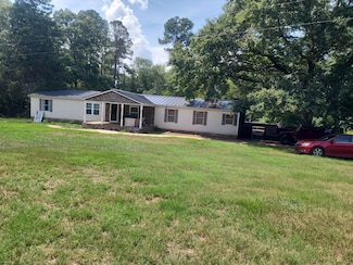 3377 S Carolina 201, Iva, SC 29655