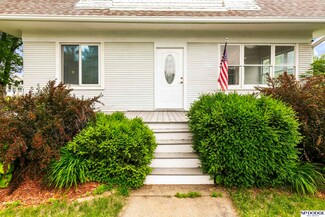 1122 N St, Tekamah, NE 68061