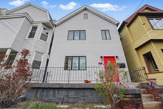 119 W 19th St, Bayonne, NJ 07002
