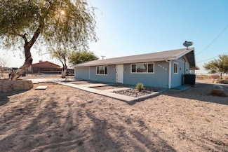 2497 Shore Isle Ave, Thermal, CA 92274