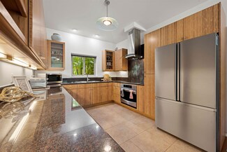 370 Hahana Rd, Haiku-Pauwela, HI 96708