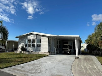 526 Parkwood Ave, North Port, FL 34287