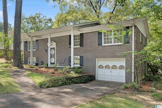 1664 6th Place NW, Center Point, AL 35215