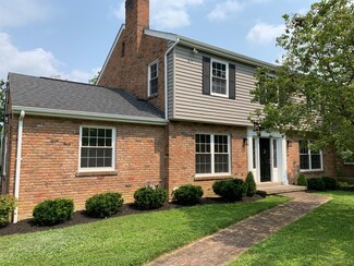 7626 Forest Rd, Cincinnati, OH 45255
