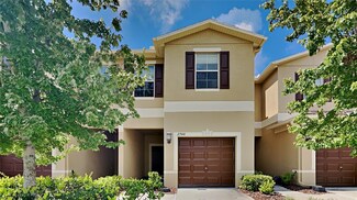 2748 Hampton Green Ln, Brandon, FL 33511