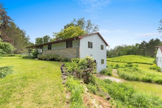 13331 Parizek Dr, Denmark, WI 54208