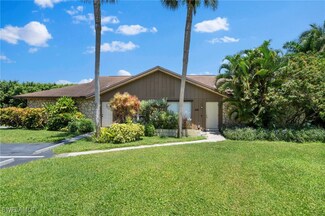 849 Palm View Dr Unit 28, Naples, FL 34110