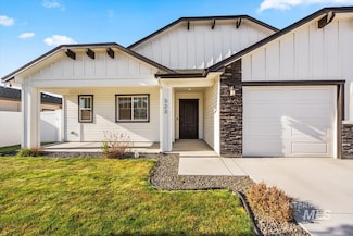323 Maverick St, Fruitland, ID 83619